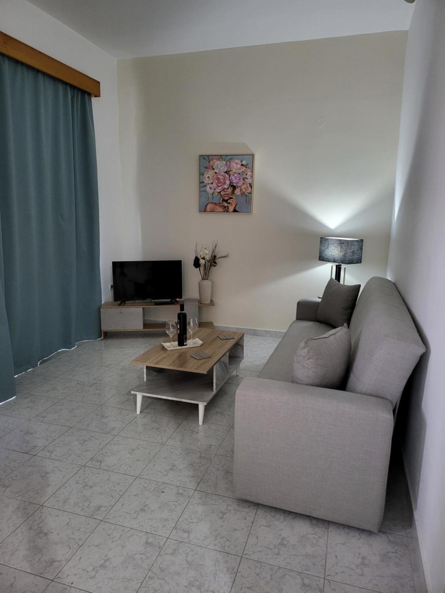 Pyrgos Hotel Apartments Kremastí Extérieur photo