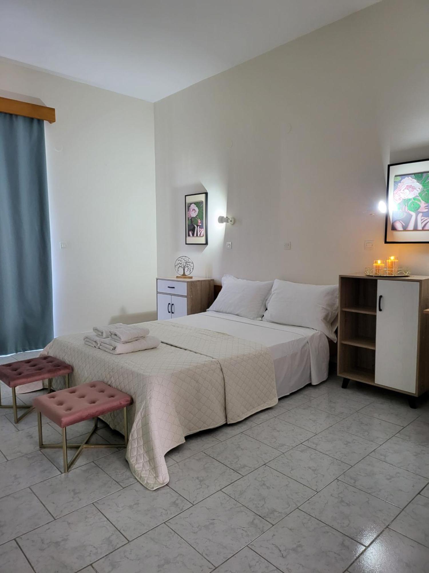 Pyrgos Hotel Apartments Kremastí Extérieur photo