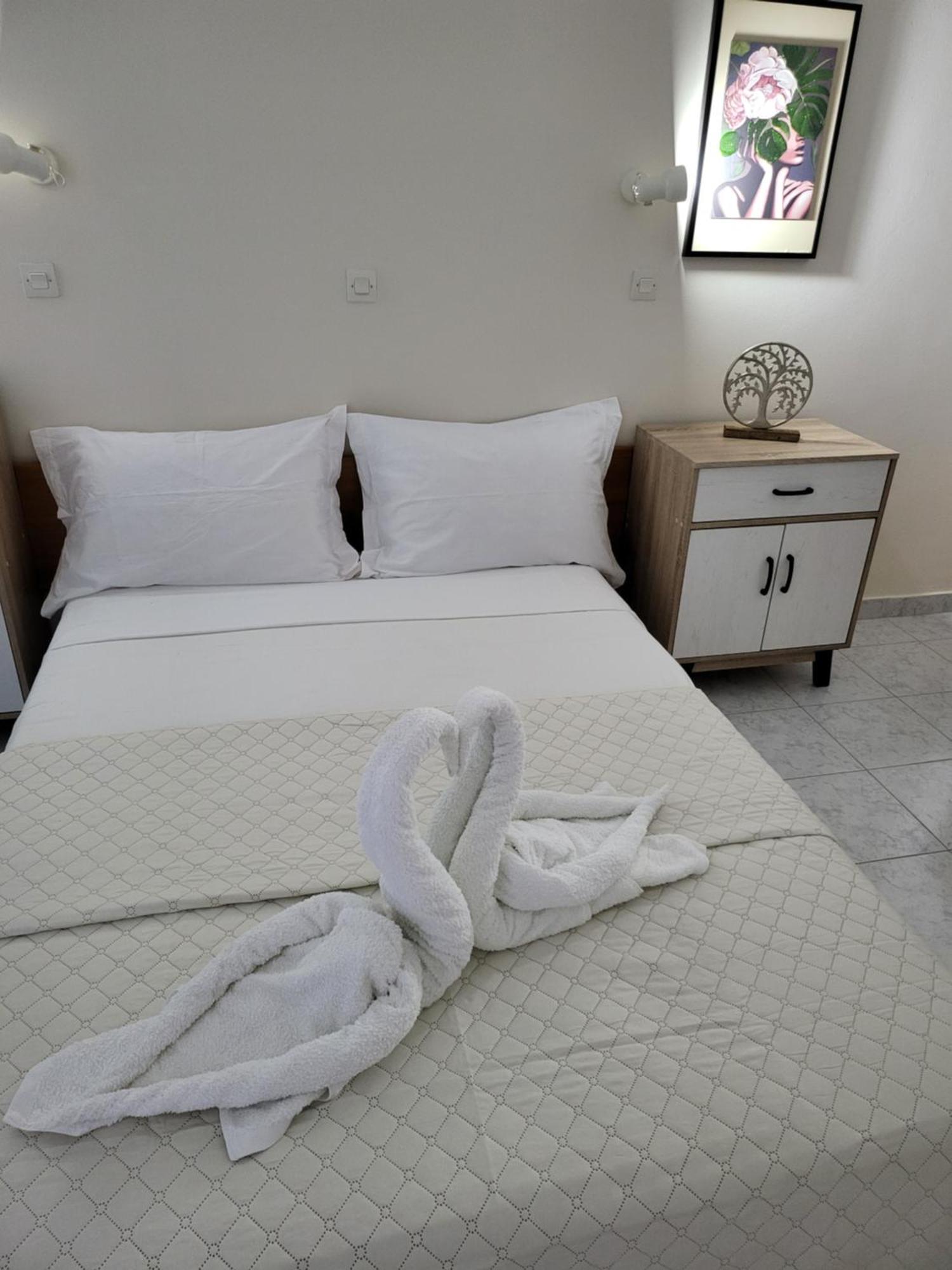 Pyrgos Hotel Apartments Kremastí Extérieur photo